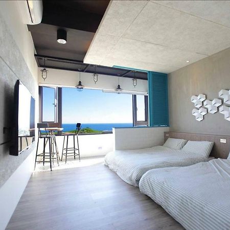 Bed and Breakfast 琉球茶室 現代館 Xiaoliuqiu Esterno foto